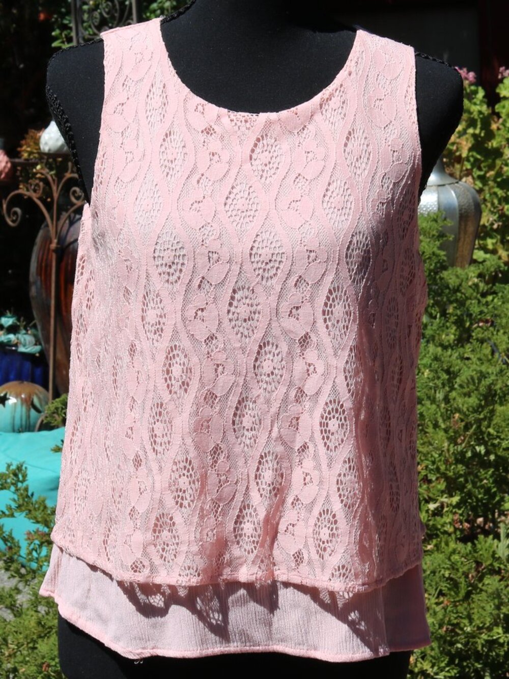Princess Vera Wang Pink Lace Tank Blouse